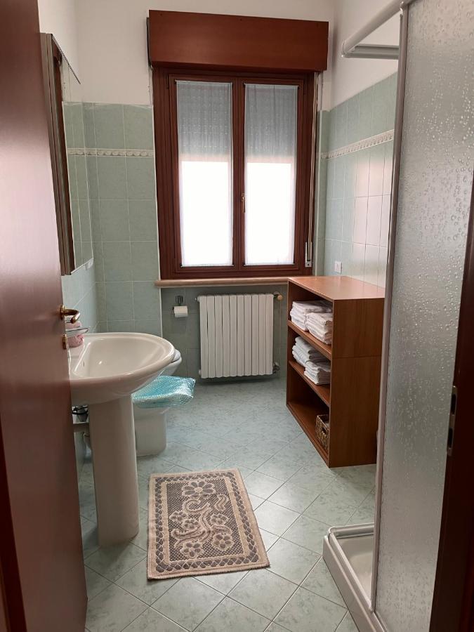 Sebino 11 Appartement Peschiera del Garda Buitenkant foto