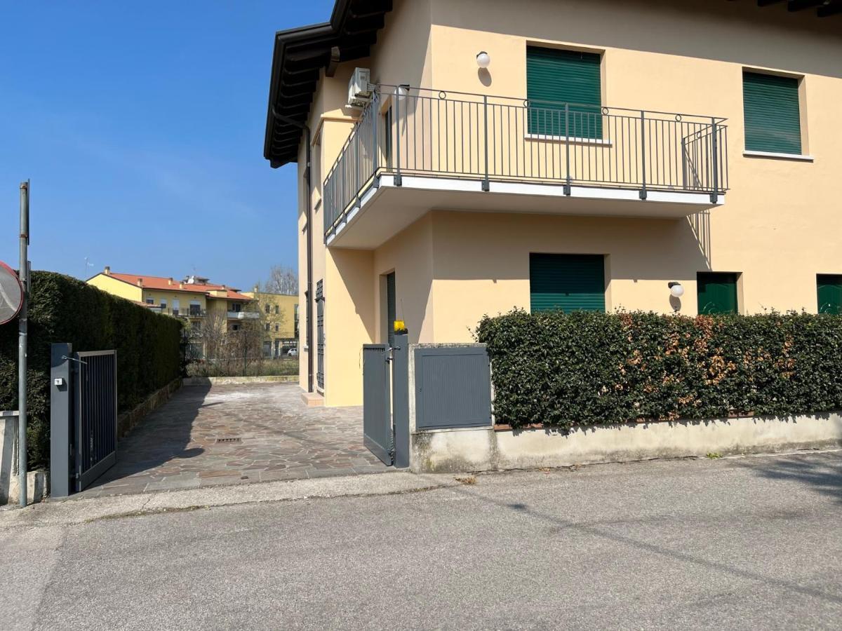 Sebino 11 Appartement Peschiera del Garda Buitenkant foto