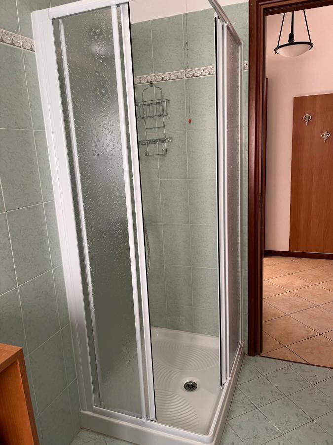 Sebino 11 Appartement Peschiera del Garda Buitenkant foto