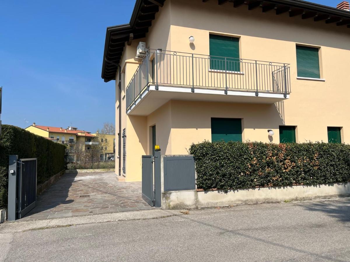 Sebino 11 Appartement Peschiera del Garda Buitenkant foto